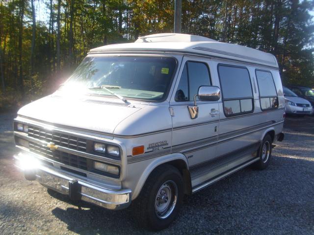 1993 Chevrolet G20 Eddie Bauer 6.0L