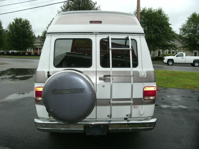 1993 Chevrolet G20 Eddie Bauer 6.0L