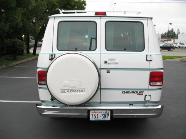 1994 Chevrolet G20 XLT Sport 4.6L 2WD