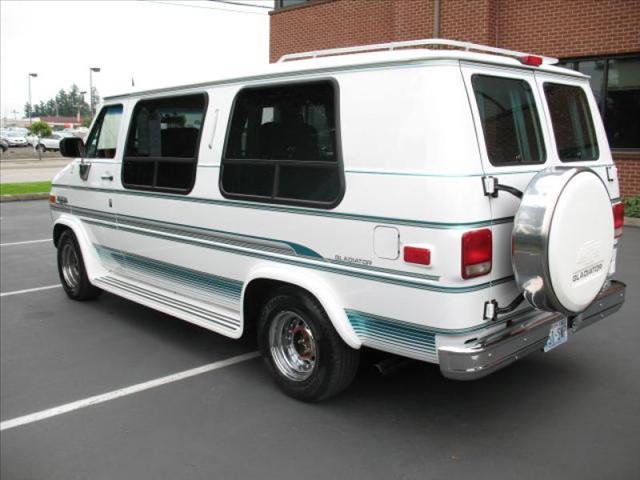 1994 Chevrolet G20 XLT Sport 4.6L 2WD