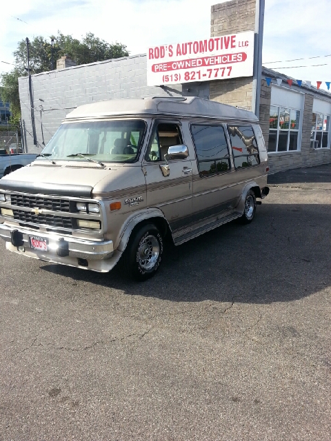 1994 Chevrolet G20 Eddie Bauer 6.0L