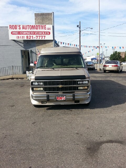 1994 Chevrolet G20 Eddie Bauer 6.0L