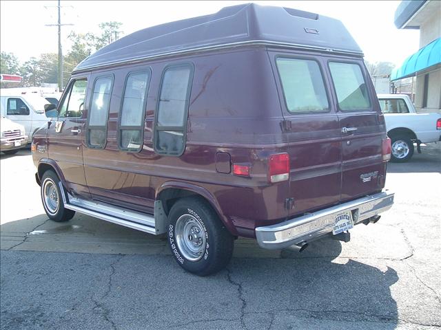 1994 Chevrolet G20 Cheyenne Fleetside