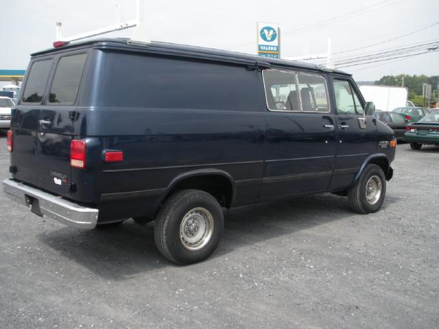 1994 Chevrolet G20 Eddie Bauer 6.0L