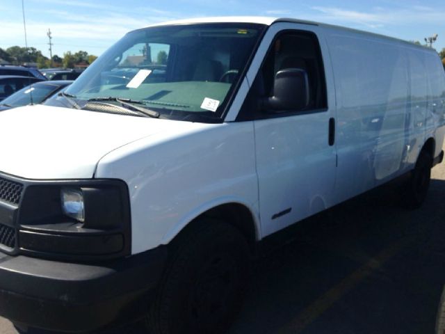 2005 Chevrolet G2500 Lariat Super Duty