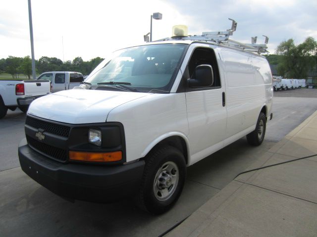 2007 Chevrolet G2500 Coupe 4D