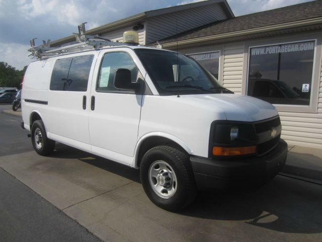 2007 Chevrolet G2500 Coupe 4D