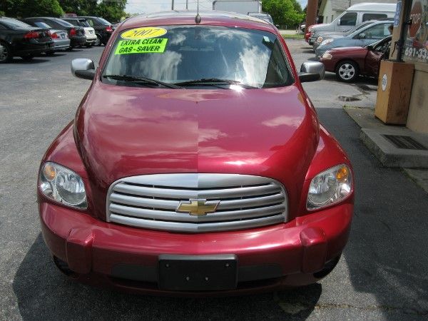 2007 Chevrolet HHR 4dr Sdn I4 CVT 2.5 Sedan