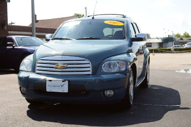 2007 Chevrolet HHR 4dr Sdn I4 CVT 2.5 Sedan