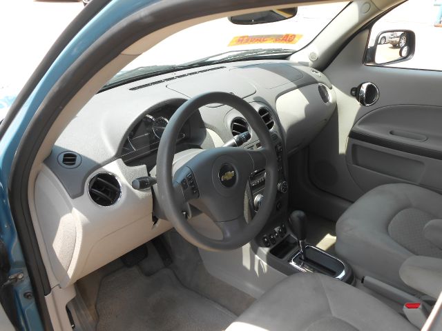 2007 Chevrolet HHR 4dr Sdn I4 CVT 2.5 Sedan