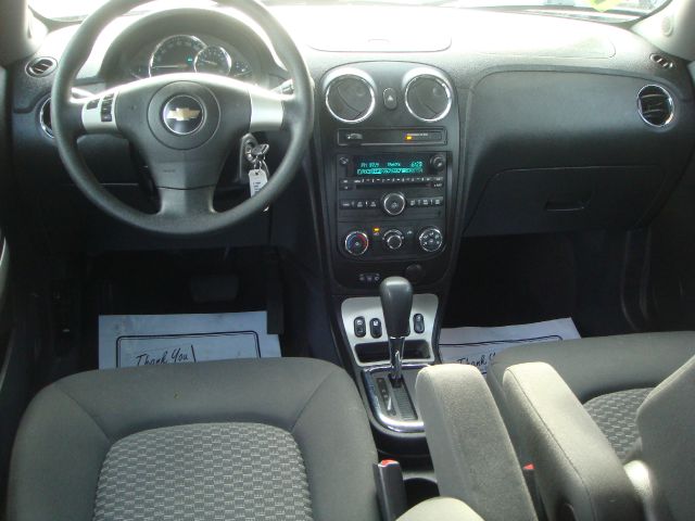 2008 Chevrolet HHR 4dr Sdn I4 CVT 2.5 Sedan