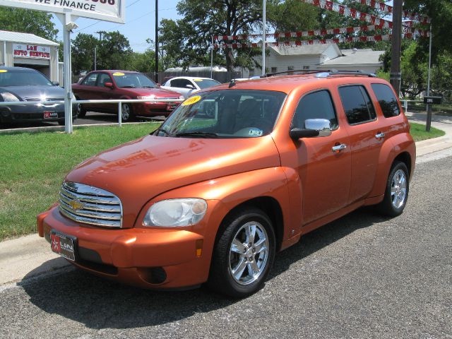 2008 Chevrolet HHR 4dr Sdn I4 CVT 2.5 Sedan