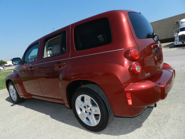 2008 Chevrolet HHR 4dr Sdn I4 CVT 2.5 Sedan