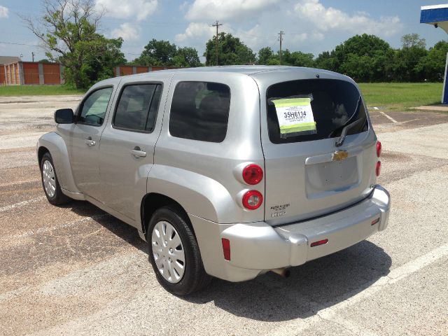 2008 Chevrolet HHR 4dr Sdn I4 CVT 2.5 Sedan