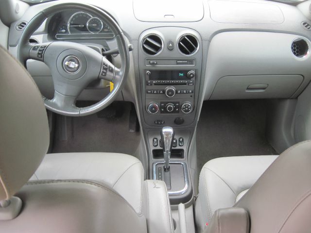 2008 Chevrolet HHR 4dr Sdn I4 CVT 2.5 Sedan