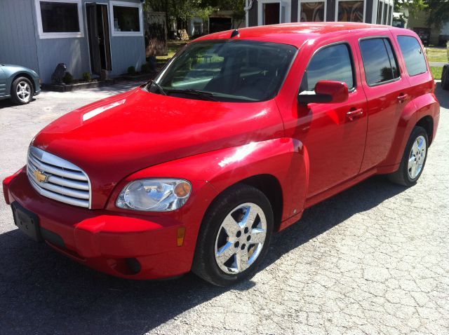 2009 Chevrolet HHR 4dr Sdn I4 CVT 2.5 Sedan