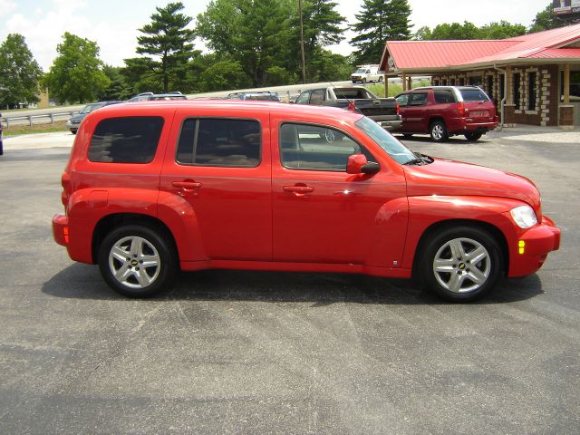 2009 Chevrolet HHR 4dr Sdn I4 CVT 2.5 Sedan