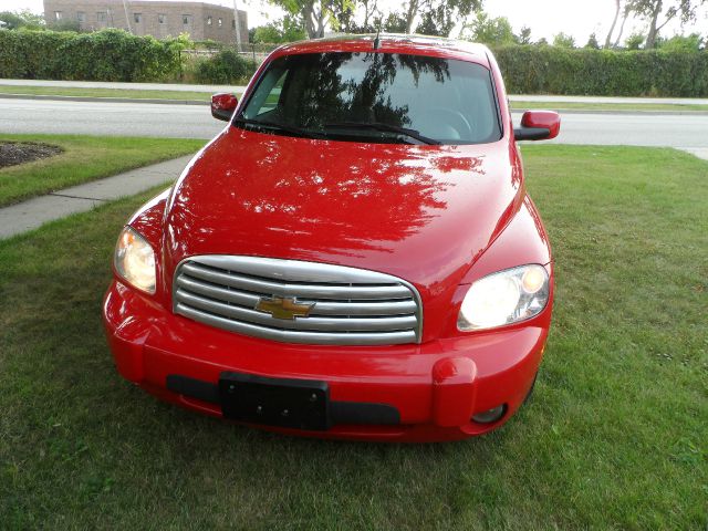 2009 Chevrolet HHR 4dr Sdn I4 CVT 2.5 Sedan