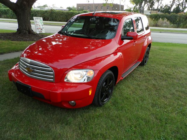 2009 Chevrolet HHR 4dr Sdn I4 CVT 2.5 Sedan