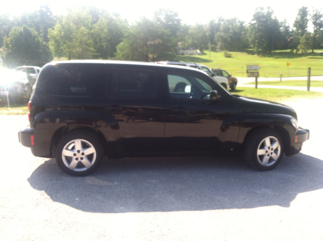 2009 Chevrolet HHR 4dr Sdn I4 CVT 2.5 Sedan