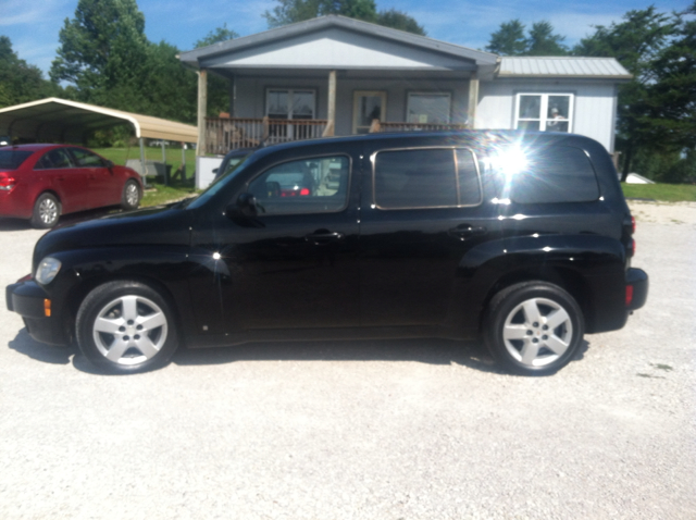 2009 Chevrolet HHR 4dr Sdn I4 CVT 2.5 Sedan