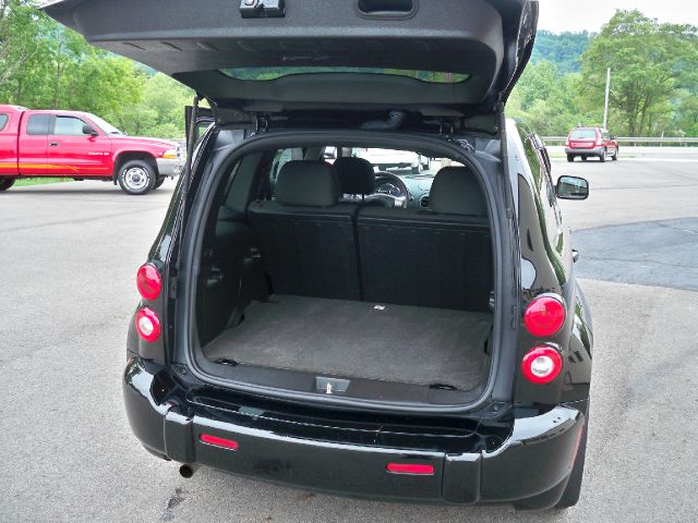 2010 Chevrolet HHR C300 Sedan