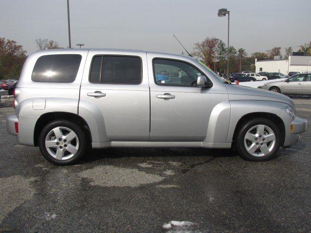 2010 Chevrolet HHR 4dr Sdn I4 CVT 2.5