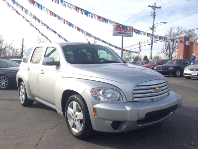 2010 Chevrolet HHR 4dr Sdn I4 CVT 2.5 Sedan