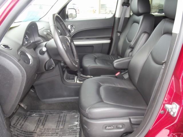 2011 Chevrolet HHR 4dr Sdn I4 CVT 2.5