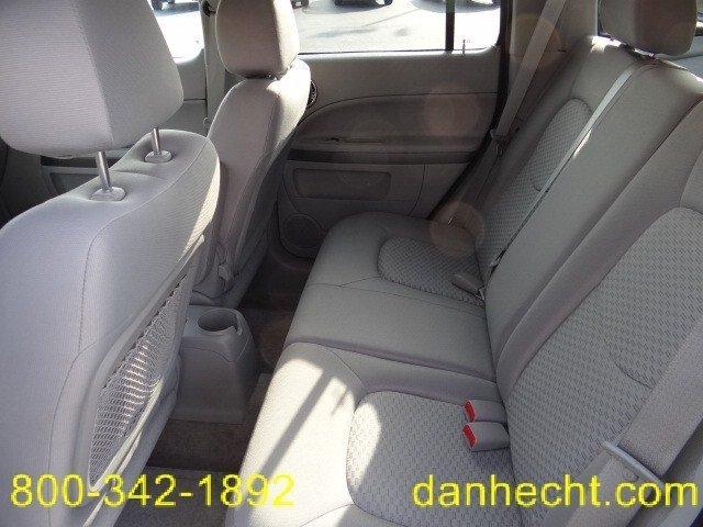 2011 Chevrolet HHR 4dr Sdn I4 CVT 2.5