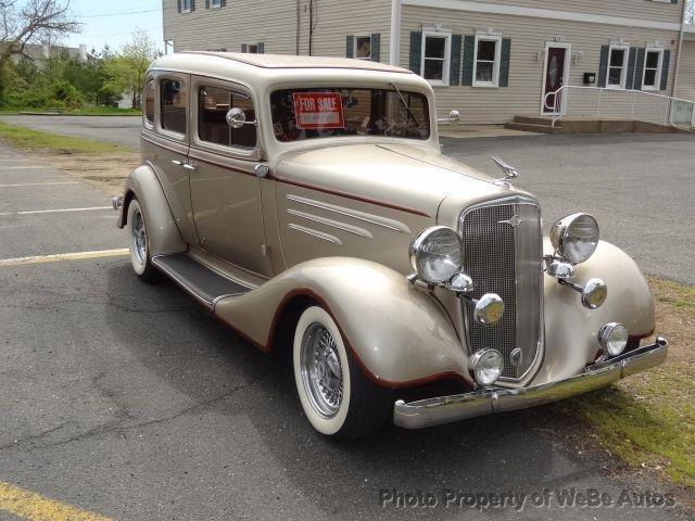 1934 Chevrolet Hotrod 1995 Pontiac