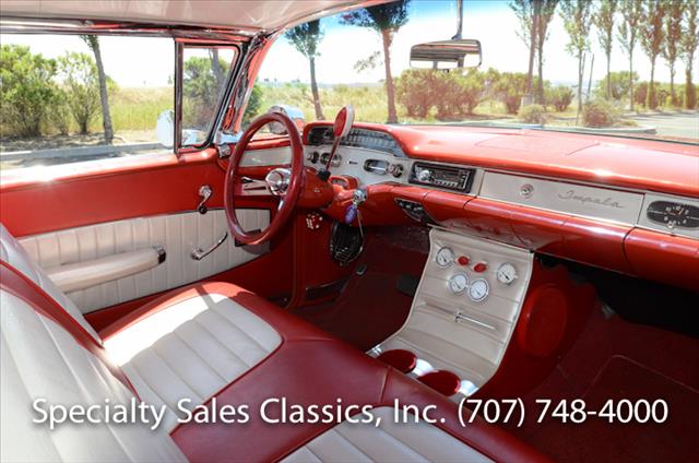 1958 Chevrolet Impala 4dr Sdn Touring RWD Fleet