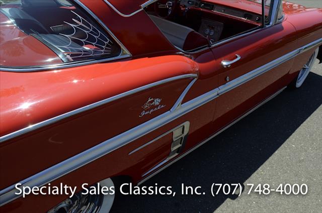 1958 Chevrolet Impala 4dr Sdn Touring RWD Fleet