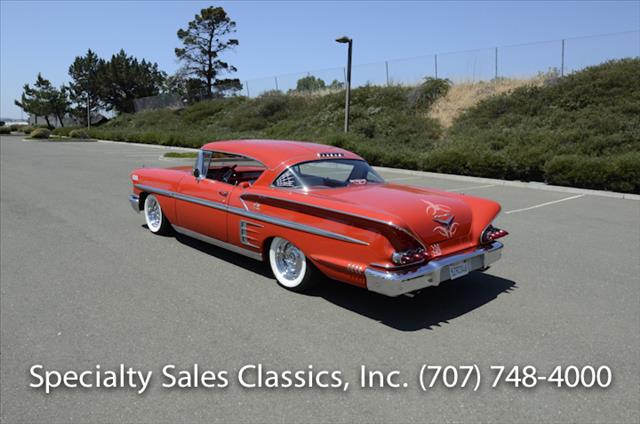 1958 Chevrolet Impala 4dr Sdn Touring RWD Fleet