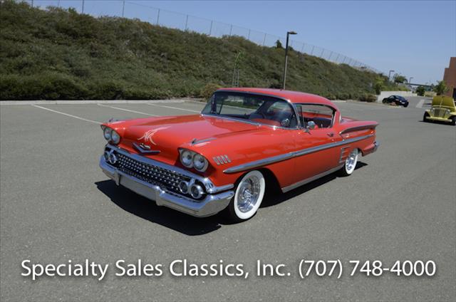 1958 Chevrolet Impala 4dr Sdn Touring RWD Fleet