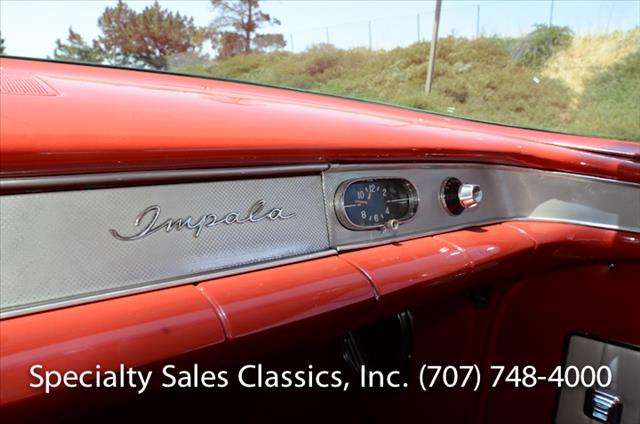 1958 Chevrolet Impala 4dr Sdn Touring RWD Fleet