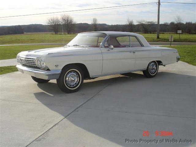 1962 Chevrolet Impala 4WD 4dr V6 5-spd AT