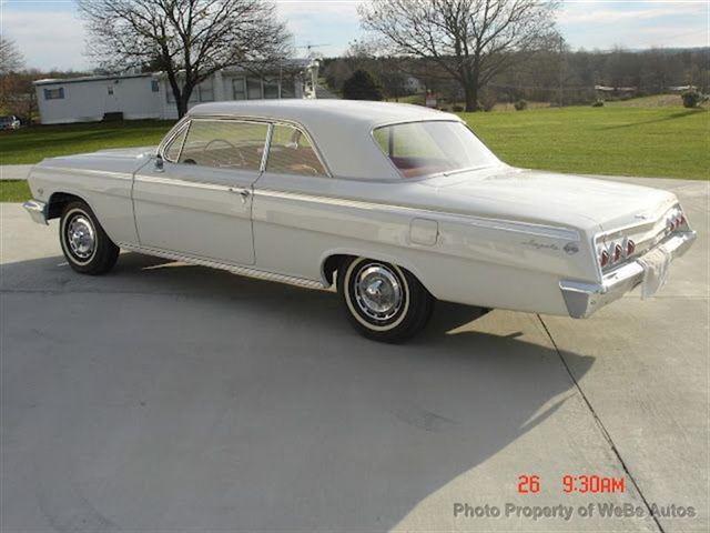 1962 Chevrolet Impala 4WD 4dr V6 5-spd AT