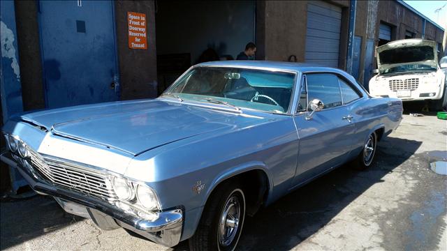 1965 Chevrolet Impala 4dr Sdn Auto (natl) Hatchback