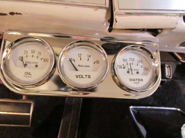 1965 Chevrolet Impala 4dr Sdn Auto (natl) Hatchback