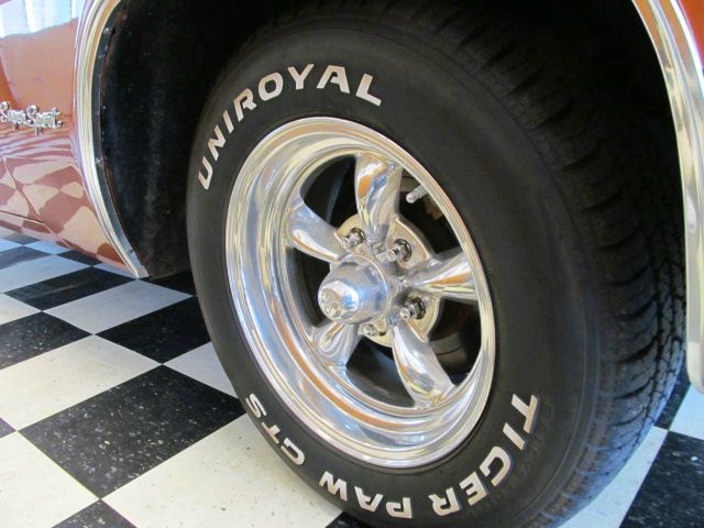 1965 Chevrolet Impala 4dr Sdn Auto (natl) Hatchback