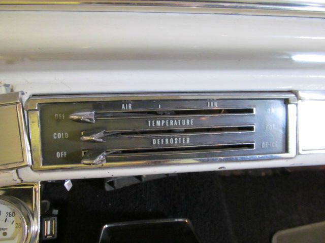 1965 Chevrolet Impala 4dr Sdn Auto (natl) Hatchback