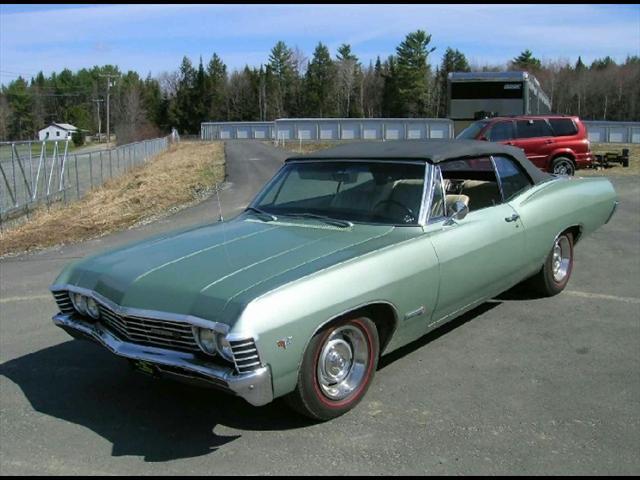 1967 Chevrolet Impala 4dr Sdn Auto (natl) Hatchback