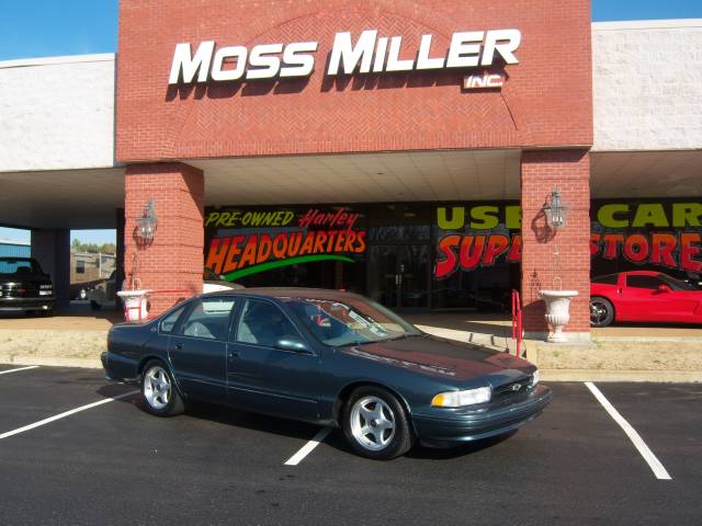 1995 Chevrolet Impala 4dr Sdn Auto (natl) Hatchback