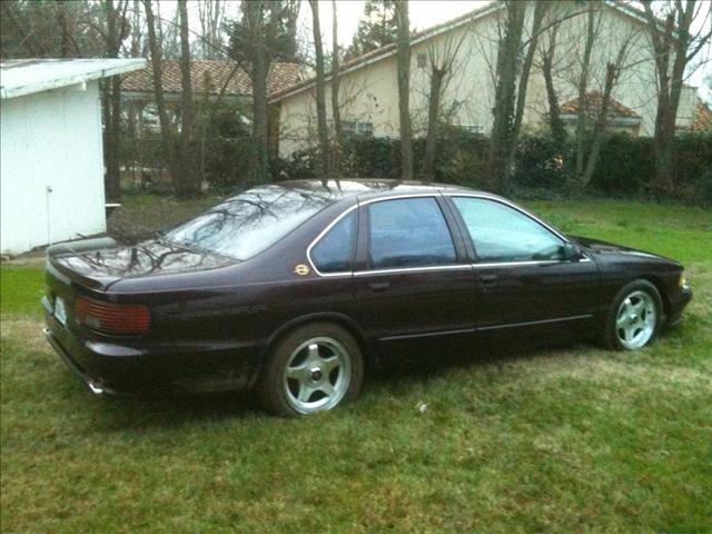 1996 Chevrolet Impala 4dr Sdn Auto (natl) Hatchback