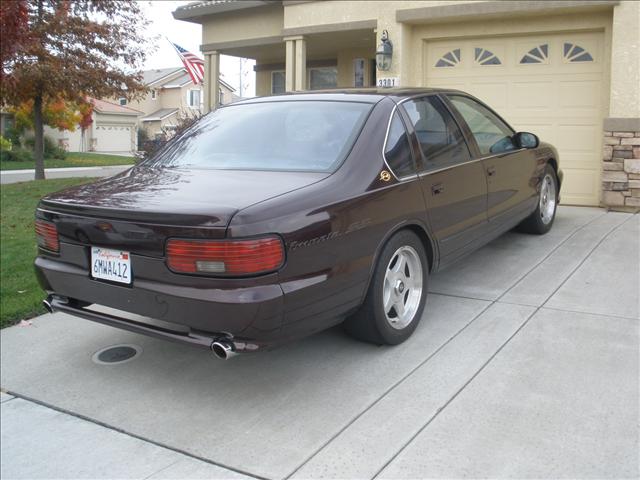 1996 Chevrolet Impala 4dr Sdn Auto (natl) Hatchback