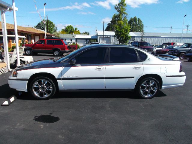 2000 Chevrolet Impala Base