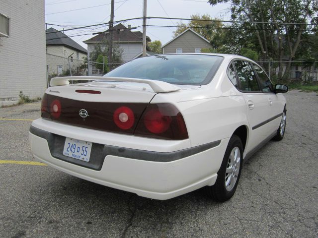 2001 Chevrolet Impala Base