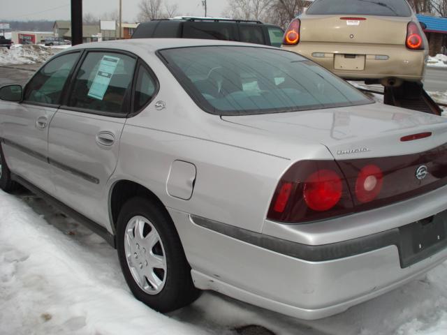 2001 Chevrolet Impala Base