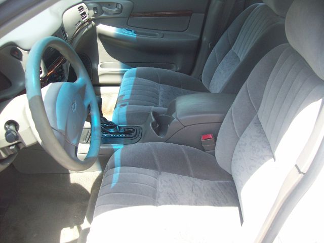 2001 Chevrolet Impala Base